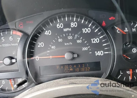 2004 Nissan Titan Xe z USA, uszkodzony, nr VIN 1N6AA07AX4N569962